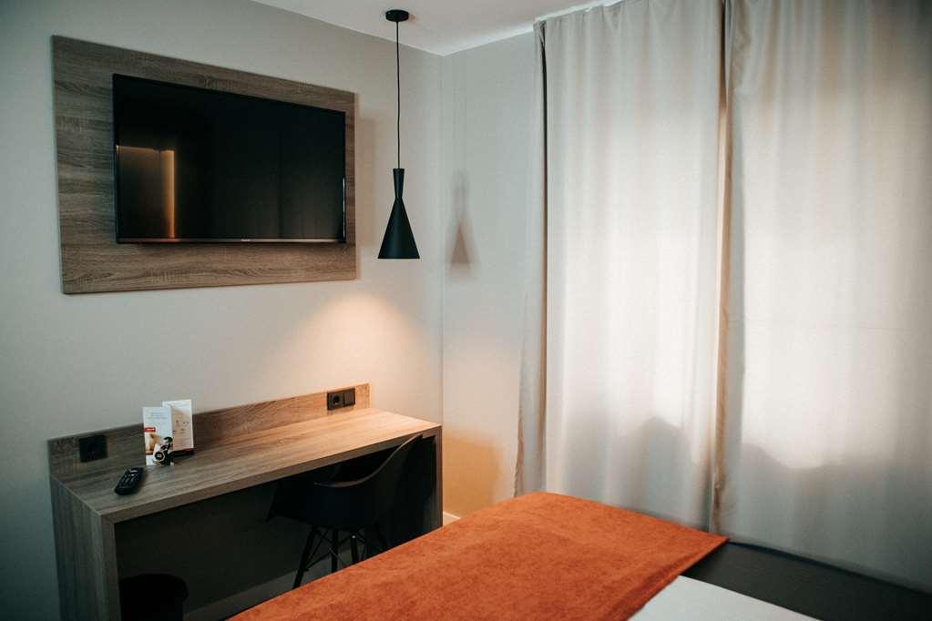 JustStay Hotel Ratingen Kamer foto