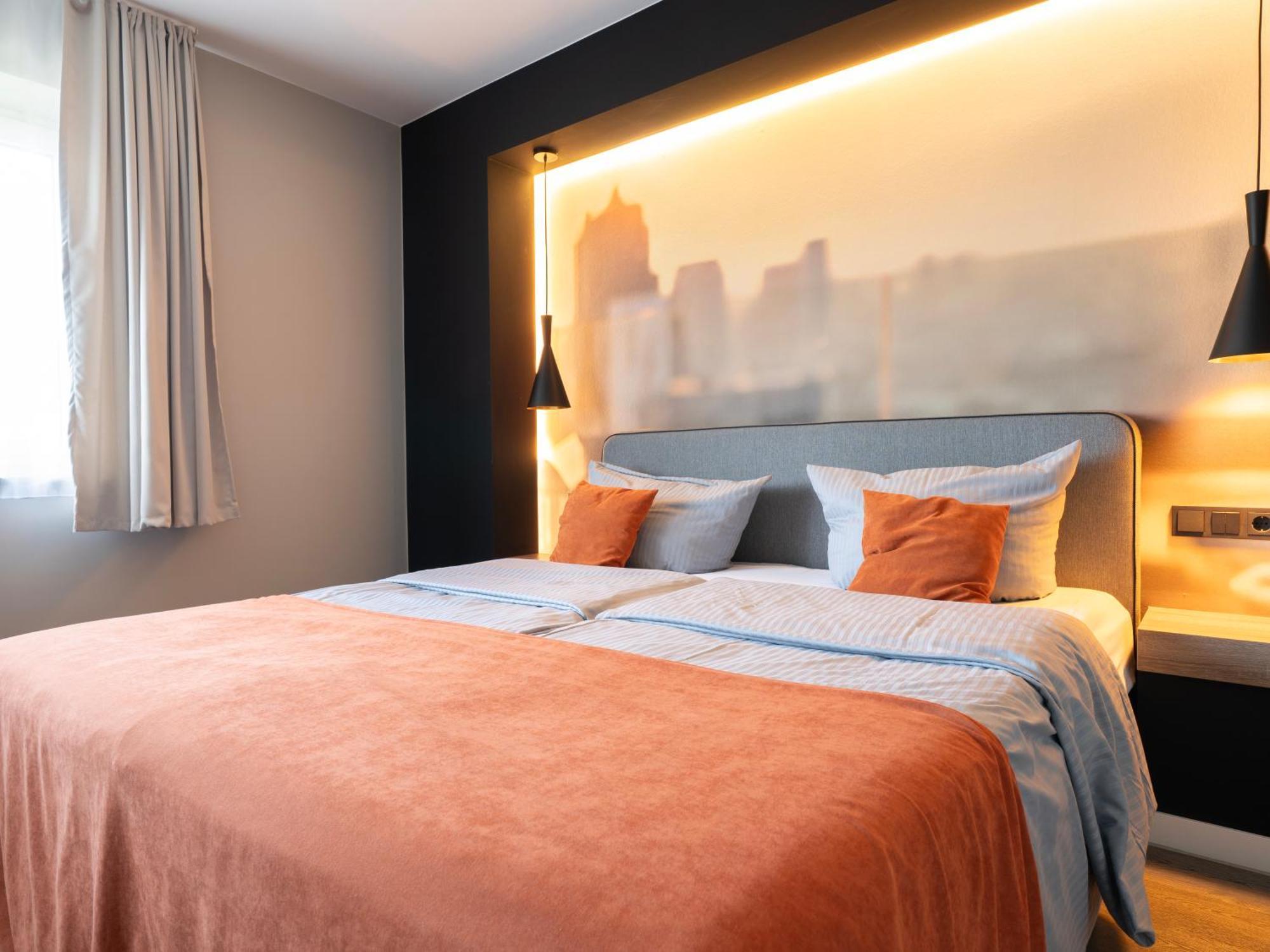 JustStay Hotel Ratingen Buitenkant foto